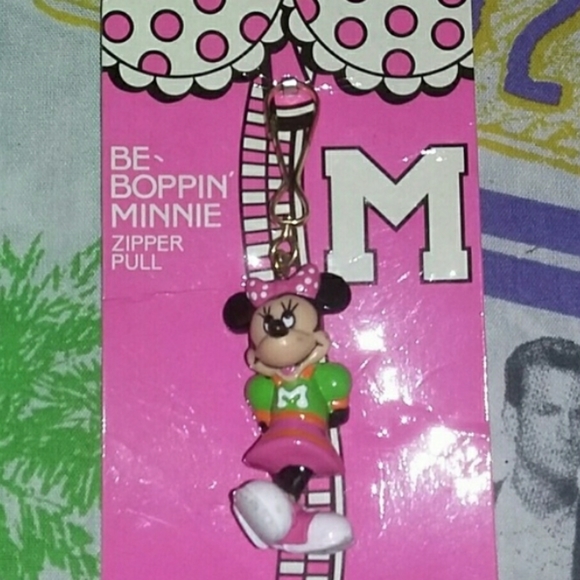 Disney Accessories 99 Disney Avon Minnie Mouse Zipper Pull Figure